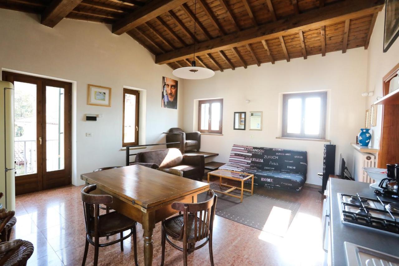 Welcome Traveller Merlo Nero Apartments Garda  Kültér fotó